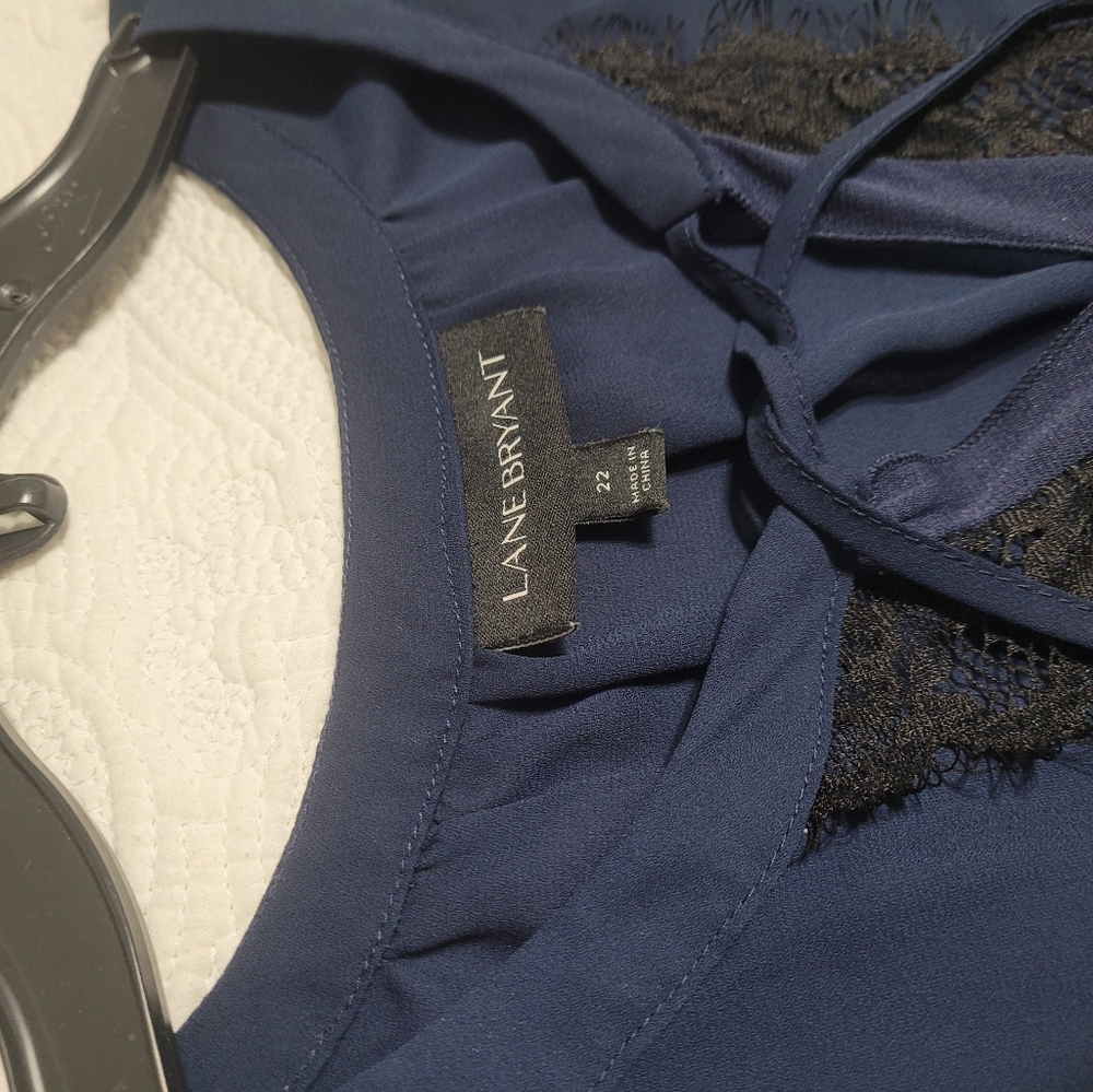 Navy blue top - Picture 4 of 6